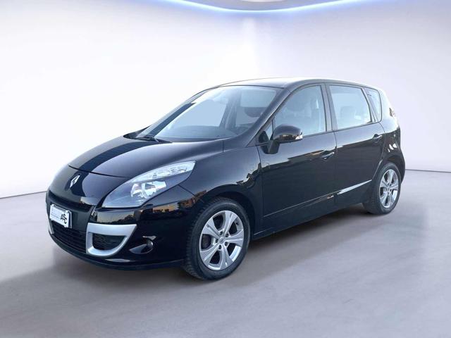 RENAULT Scenic Nero pastello