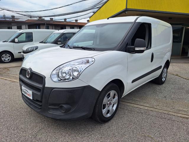 FIAT Doblo Bianco pastello
