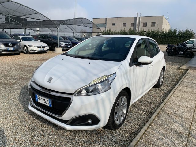 PEUGEOT 208 Bianco metallizzato