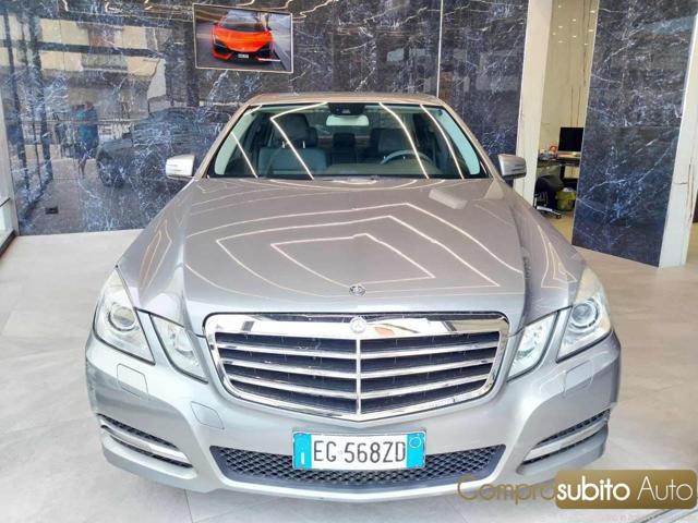 MERCEDES-BENZ E 200 Silver pastel