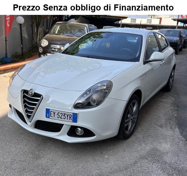 ALFA ROMEO Giulietta Bianco pastello