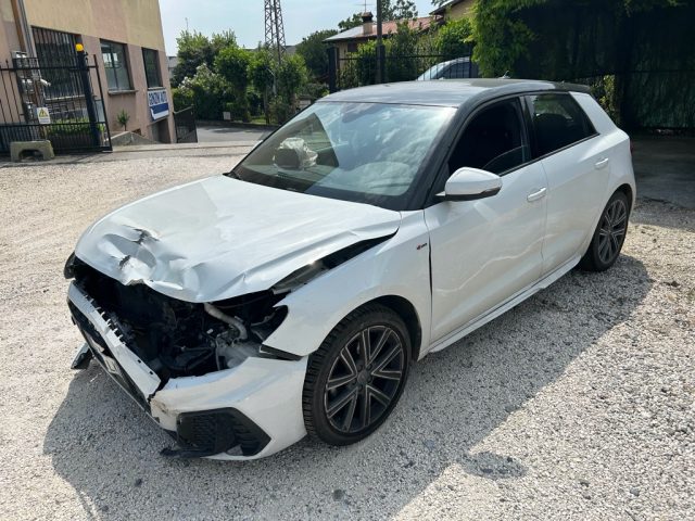 AUDI A1 Bianco/nero/grigio metallizzato