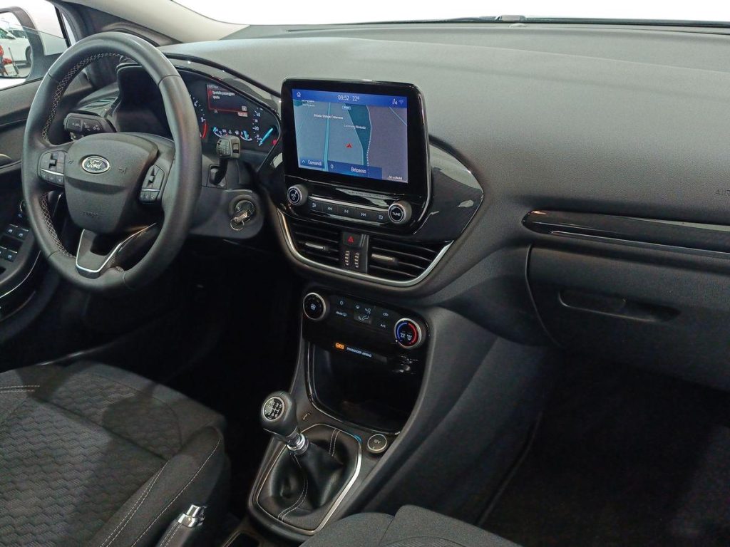 FORD Puma 1.5 EcoBlue 120 CV S&S Titanium - 9