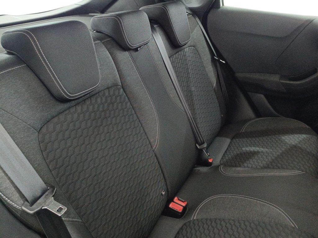 FORD Puma 1.5 EcoBlue 120 CV S&S Titanium - 11