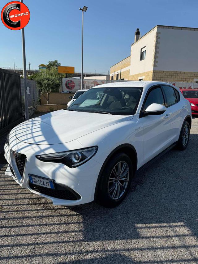 ALFA ROMEO Stelvio Bianco metallizzato