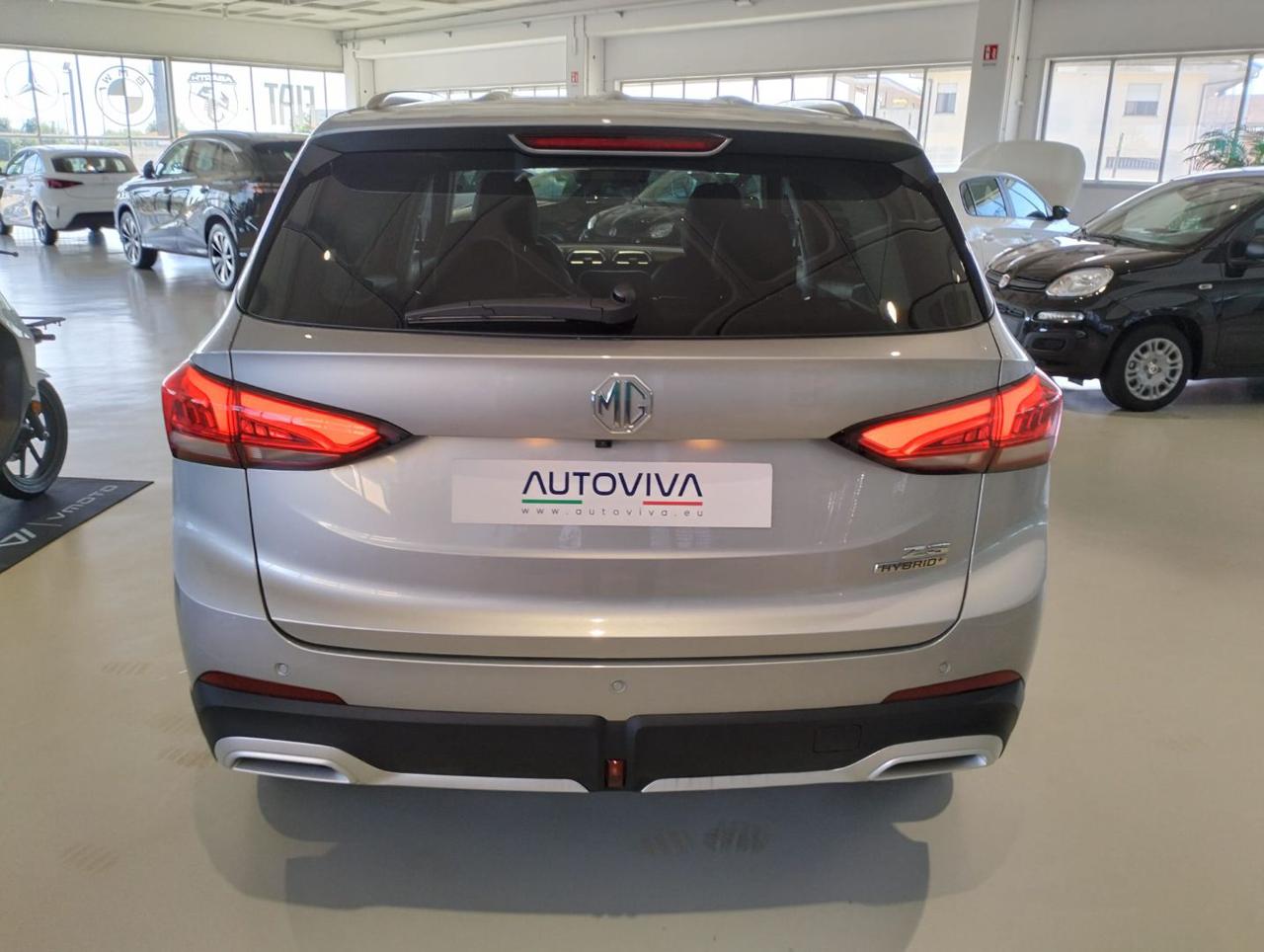 MG ZS 1.5 Hybrid+ Luxury - 5