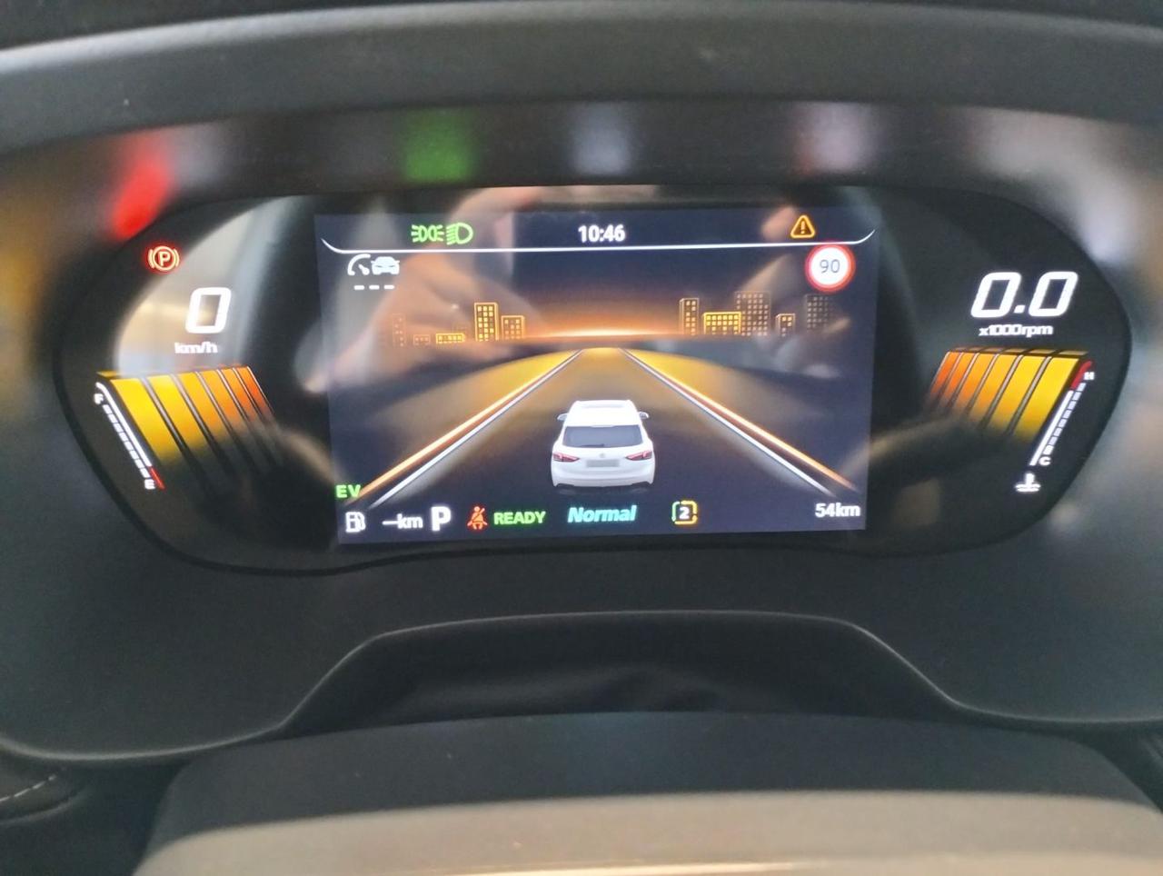 MG ZS 1.5 Hybrid+ Luxury - 14