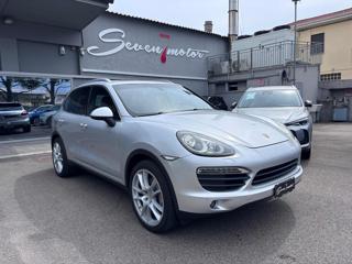 PORSCHE - Cayenne 4.8 S