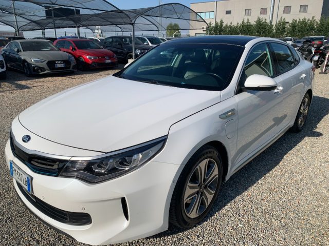KIA Optima Bianco metallizzato