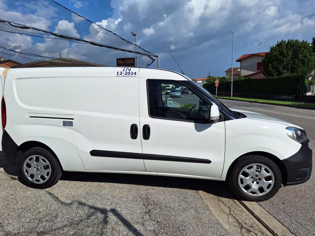 FIAT Doblo Bianco pastello
