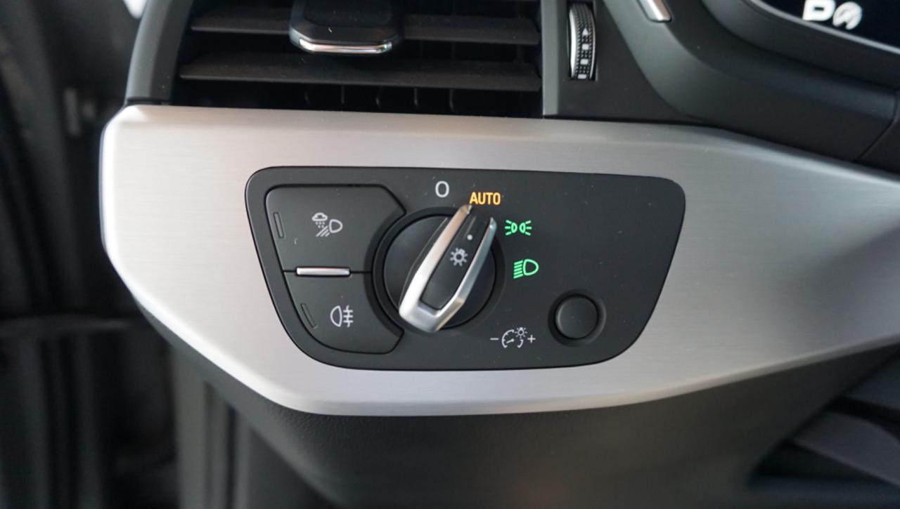 AUDI A5 SPB 40 TDI quattro S tronic S line edition - 17