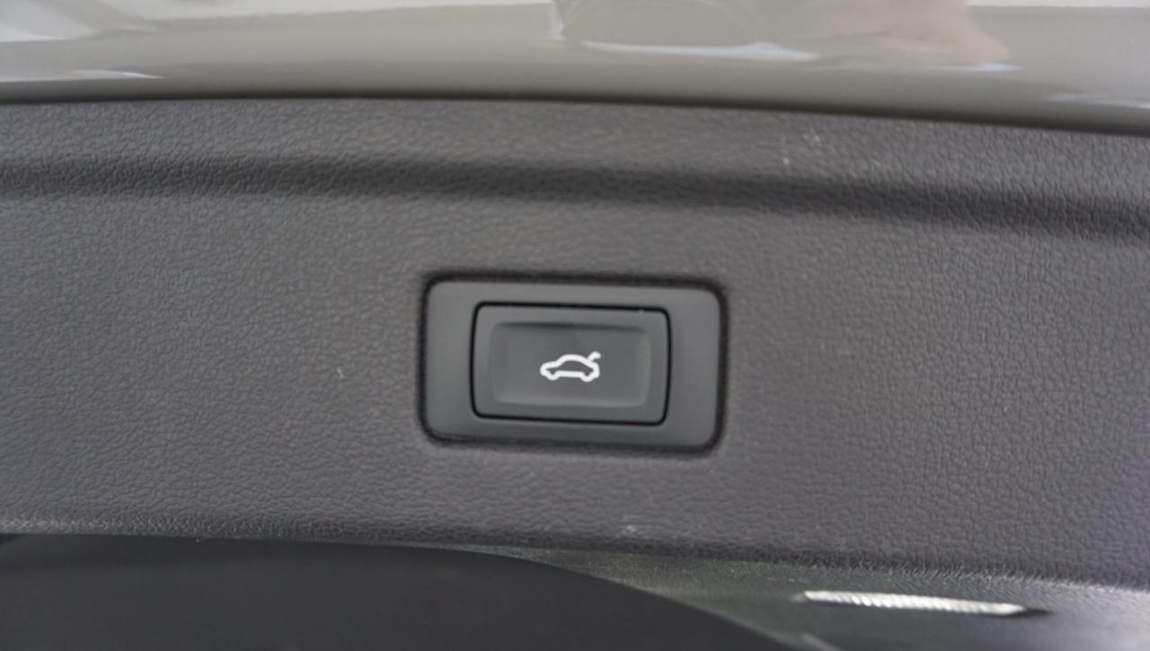 AUDI A5 SPB 40 TDI quattro S tronic S line edition - 34