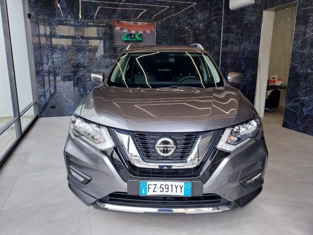 NISSAN X-Trail Silver pastel