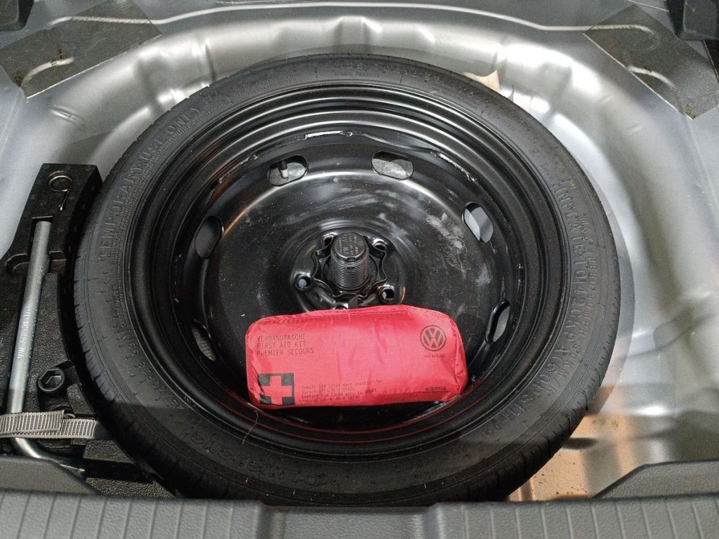 VOLKSWAGEN T-Roc 1.0 TSI R-Line - 13