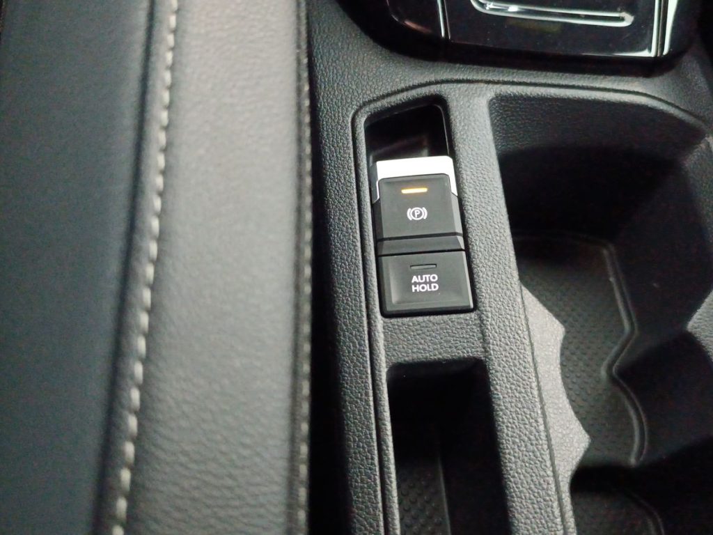 VOLKSWAGEN T-Roc 1.0 TSI R-Line - 23