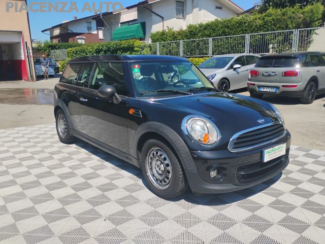 MINI Clubman Nero pastello