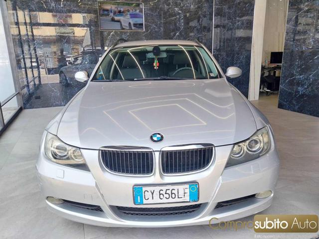 BMW 320 Argent Pastel