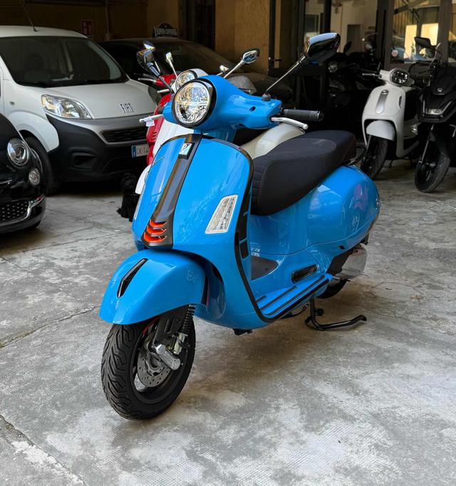 VESPA GTS 310 SuperSport Blu eclettico pastello