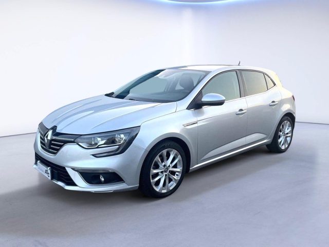 RENAULT Megane Argento pastello