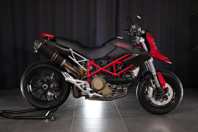 DUCATI Hypermotard 1100 Rosso pastello