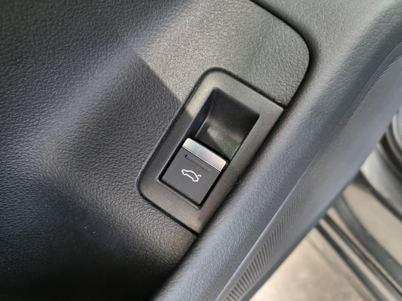 AUDI A6 Avant 40 2.0 TDI QUATTRO S tronic SLINE S-LINE - 23