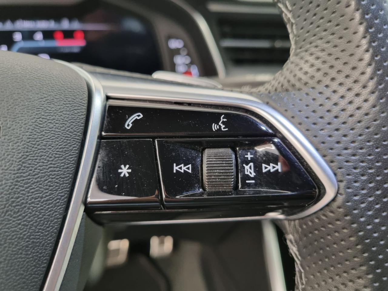 AUDI A6 Avant 40 2.0 TDI QUATTRO S tronic SLINE S-LINE - 28