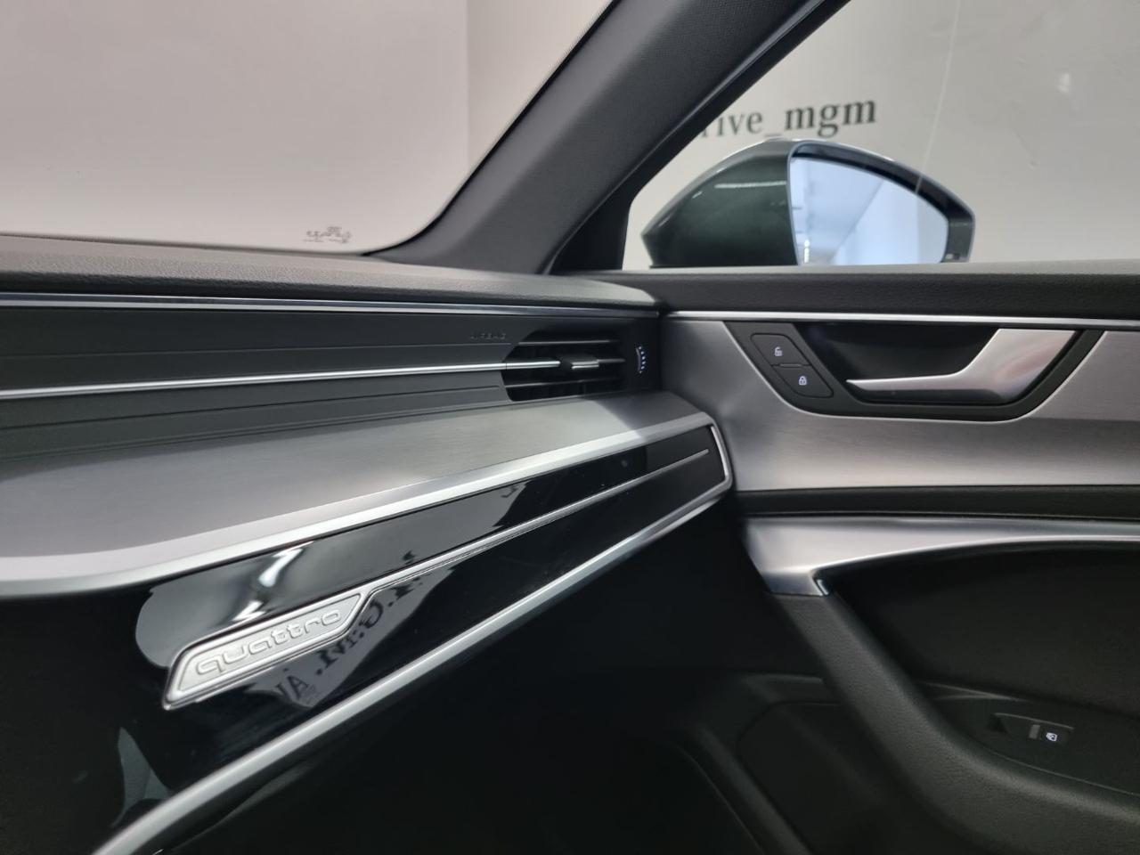 AUDI A6 Avant 40 2.0 TDI QUATTRO S tronic SLINE S-LINE - 35