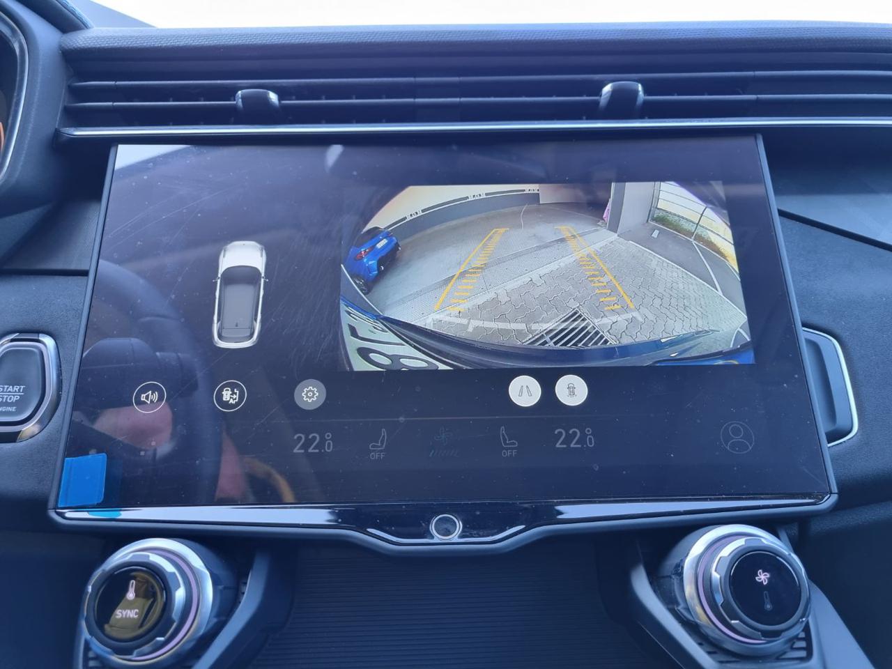 LYNK & CO 01 PHEV - 12