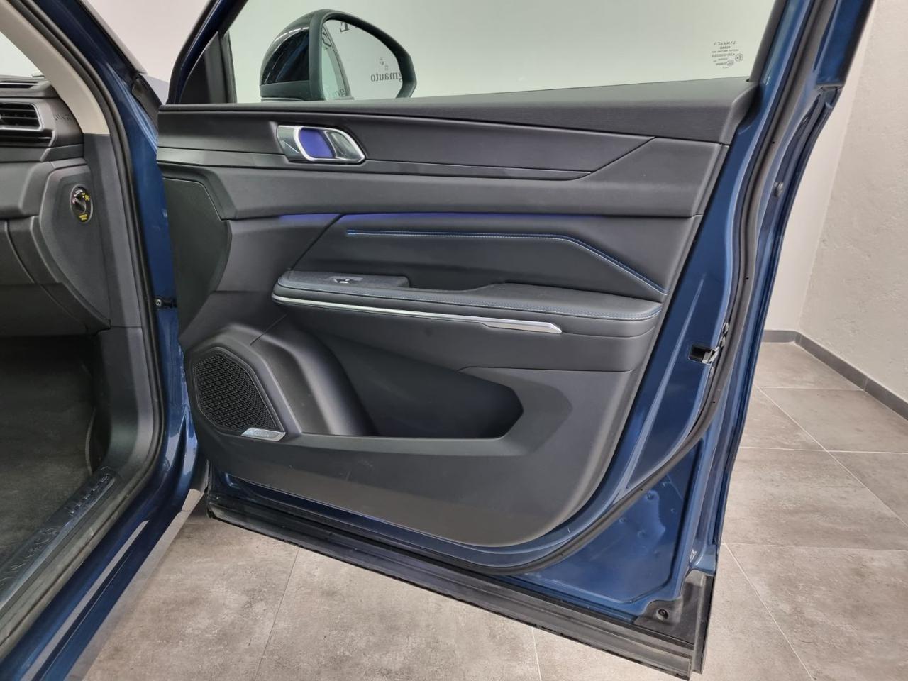 LYNK & CO 01 PHEV - 22