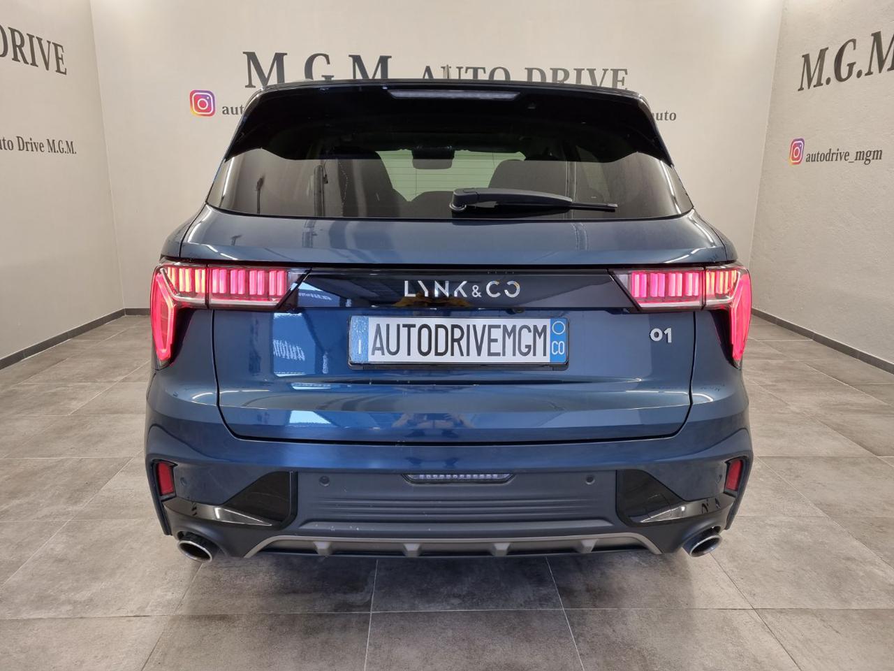 LYNK & CO 01 PHEV - 3