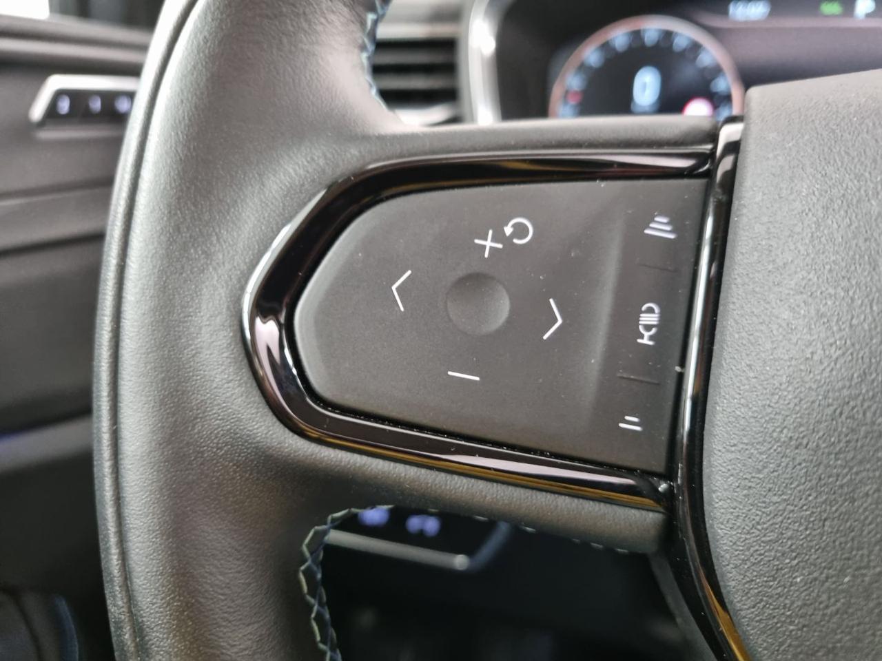 LYNK & CO 01 PHEV - 31