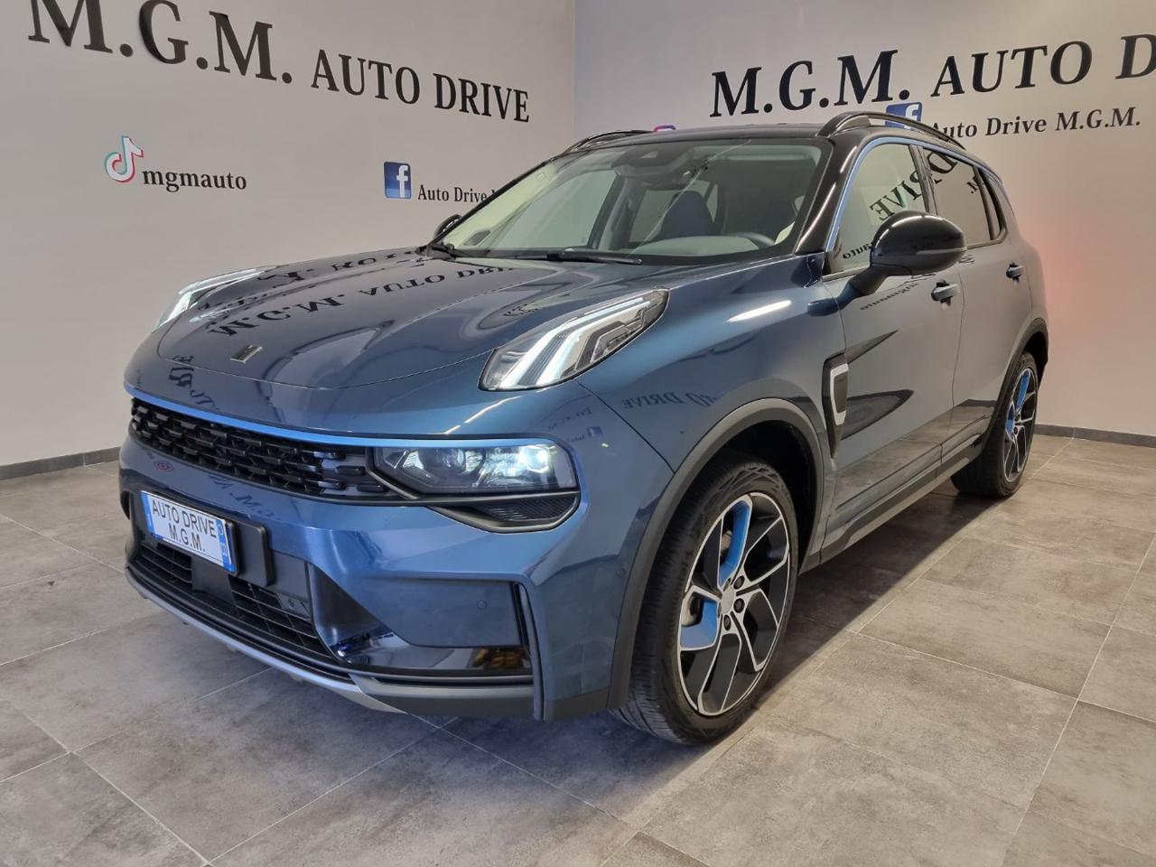 LYNK & CO 01 PHEV - 33