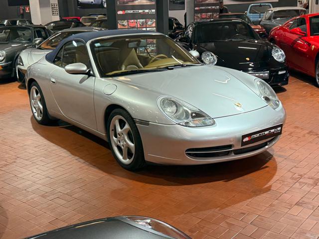 PORSCHE 911 Argento metallizzato
