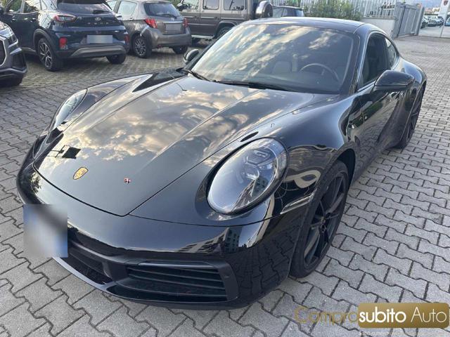 PORSCHE 911 Noir Pastel
