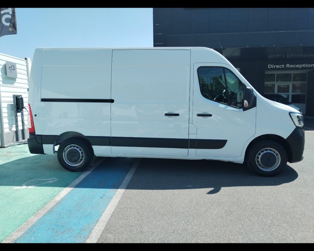 RENAULT Master T35 2.3 dci 135cv L2H2 Ice - 4