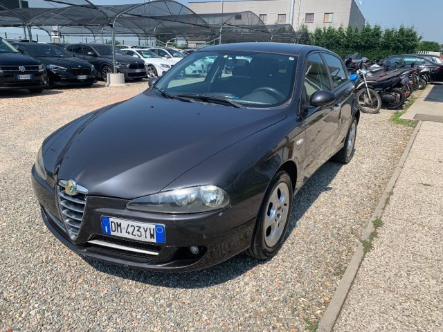 ALFA ROMEO 147 Grigio scuro metallizzato