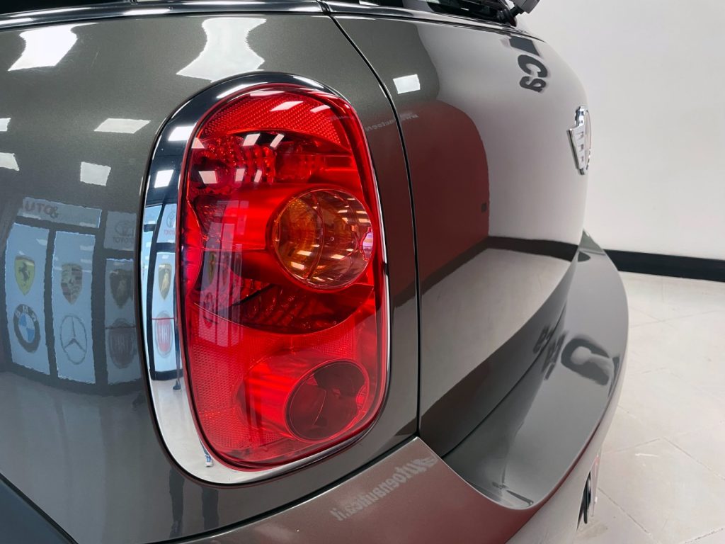 MINI Countryman MINI COOPER D COUNTRYMAN ALL4 - 13