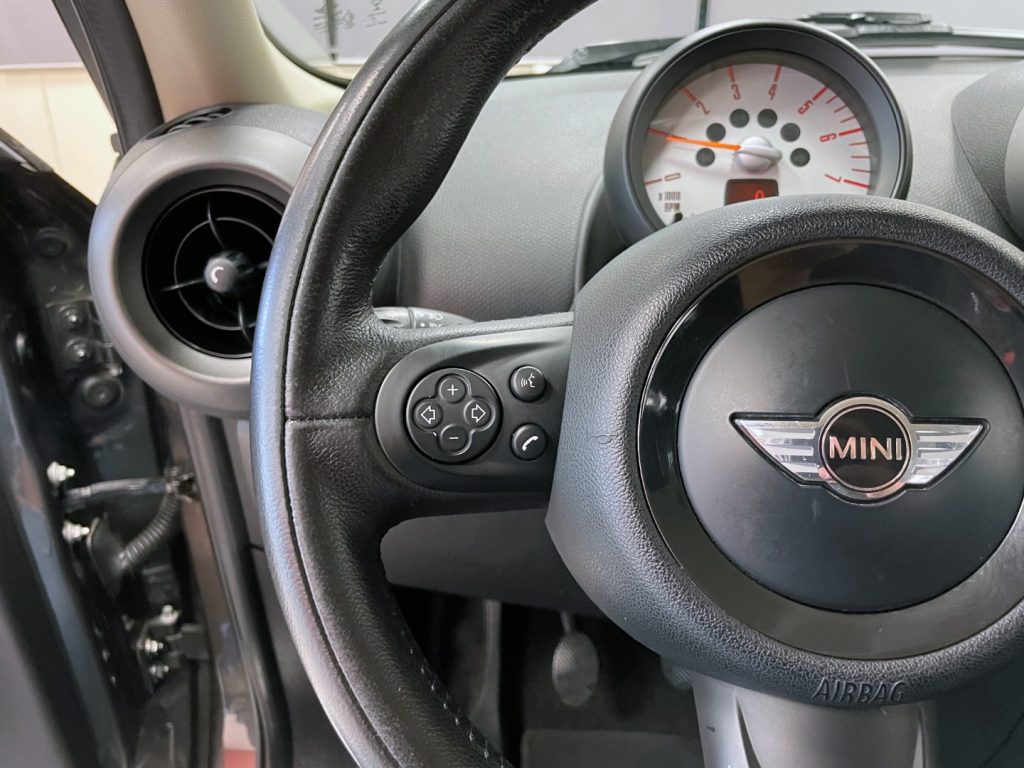MINI Countryman MINI COOPER D COUNTRYMAN ALL4 - 21