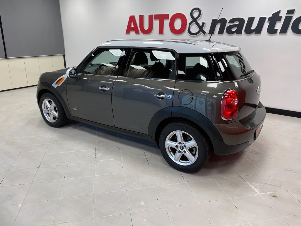 MINI Countryman MINI COOPER D COUNTRYMAN ALL4 - 35