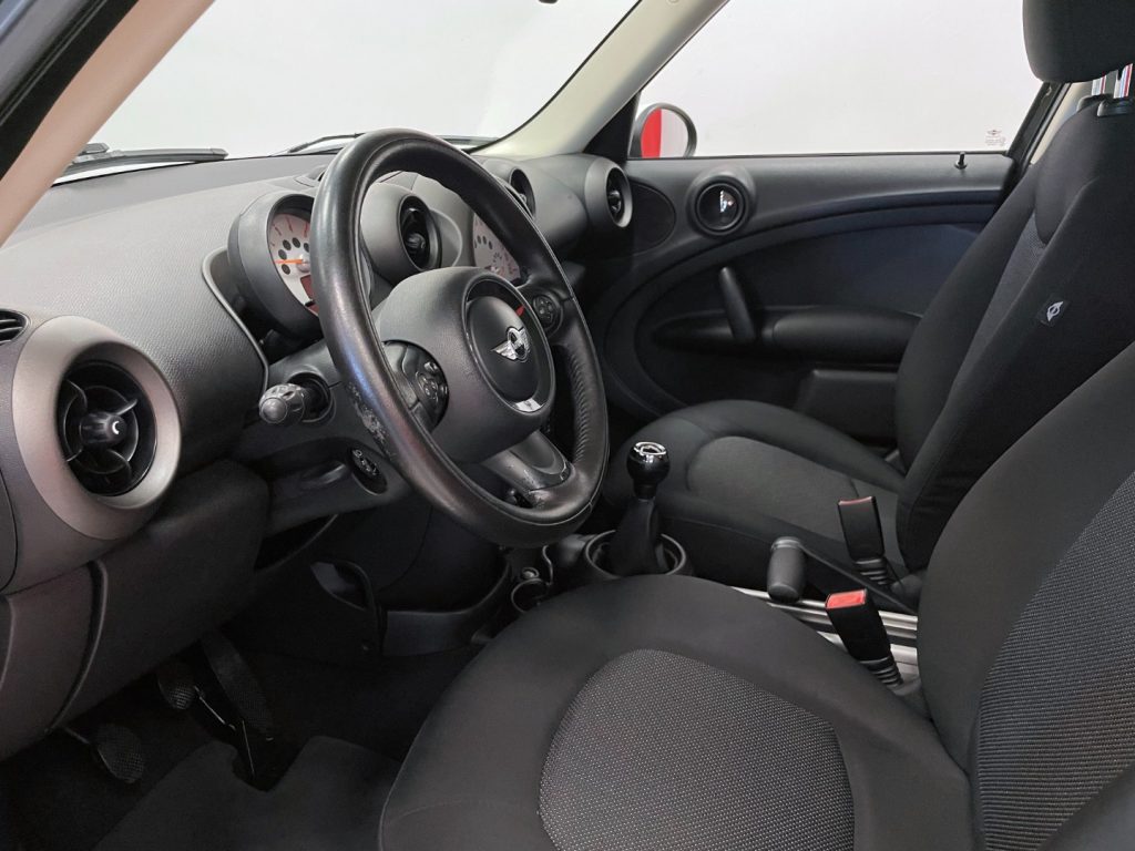 MINI Countryman MINI COOPER D COUNTRYMAN ALL4 - 39