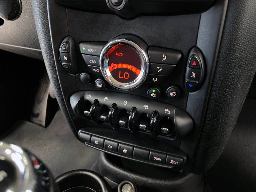 MINI Countryman MINI COOPER D COUNTRYMAN ALL4 - 43