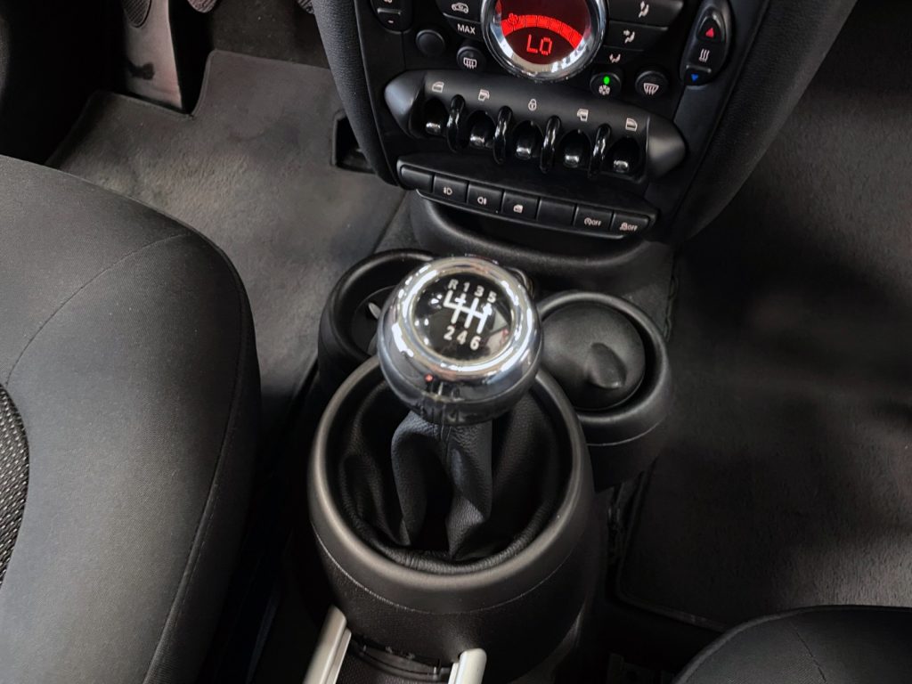 MINI Countryman MINI COOPER D COUNTRYMAN ALL4 - 44