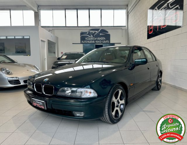 BMW 528 Verde metallizzato