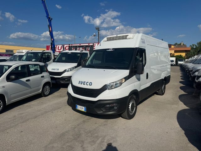 IVECO  Bianco pastello