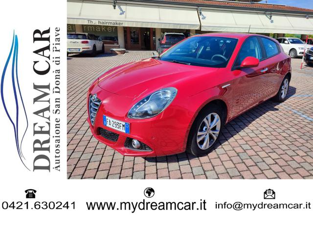ALFA ROMEO Giulietta Rosso pastello