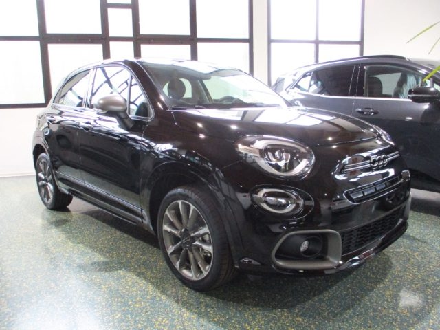 FIAT 500X Nero pastello