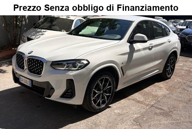 BMW X4 Bianco pastello