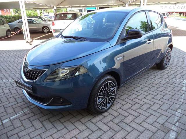 LANCIA Ypsilon BLU ELEGANTE metallizzato
