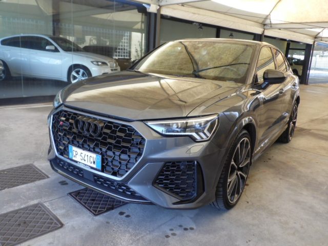 AUDI RS Q3 GRIGIO PLATINO metallizzato