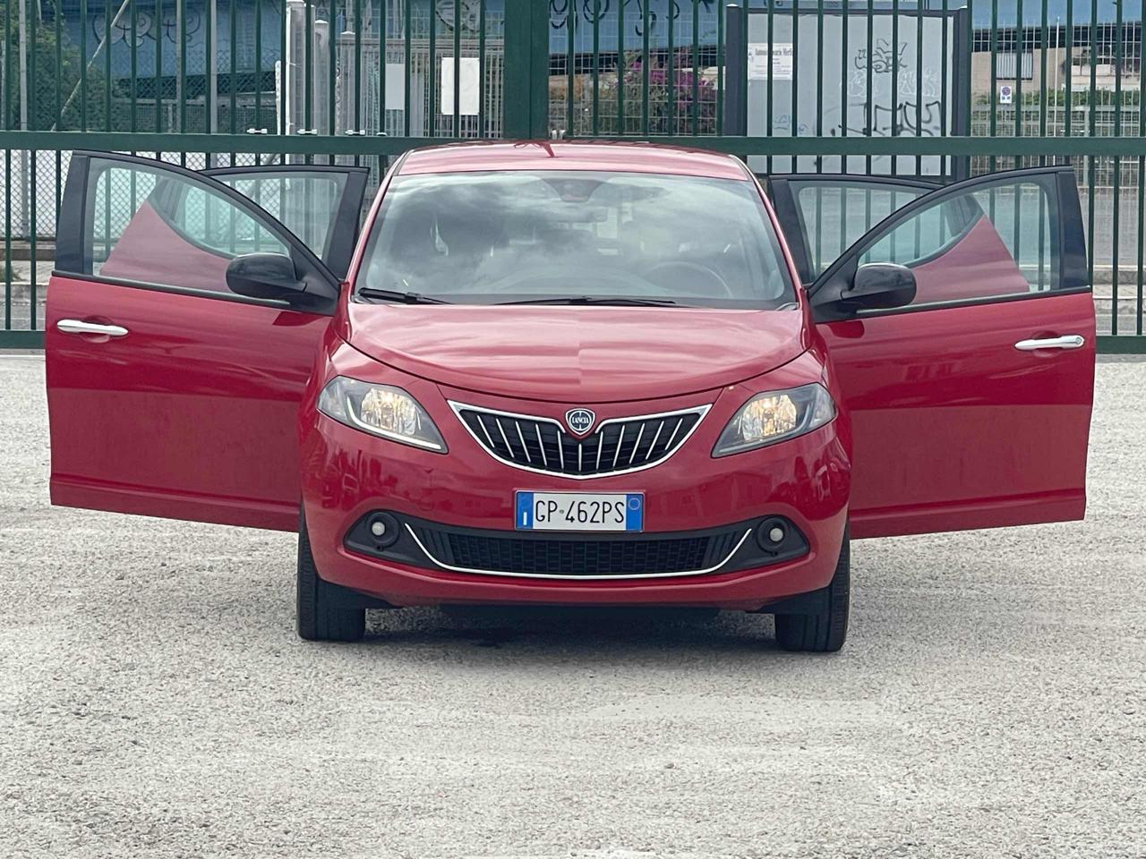 LANCIA Ypsilon 1.0 FireFly 5 porte S&S Hybrid Gold - 3